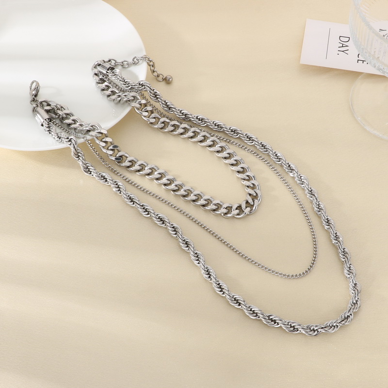 Edelstahlkette im kubanischen  – Fashion Street Singapore Bewertung und Preis