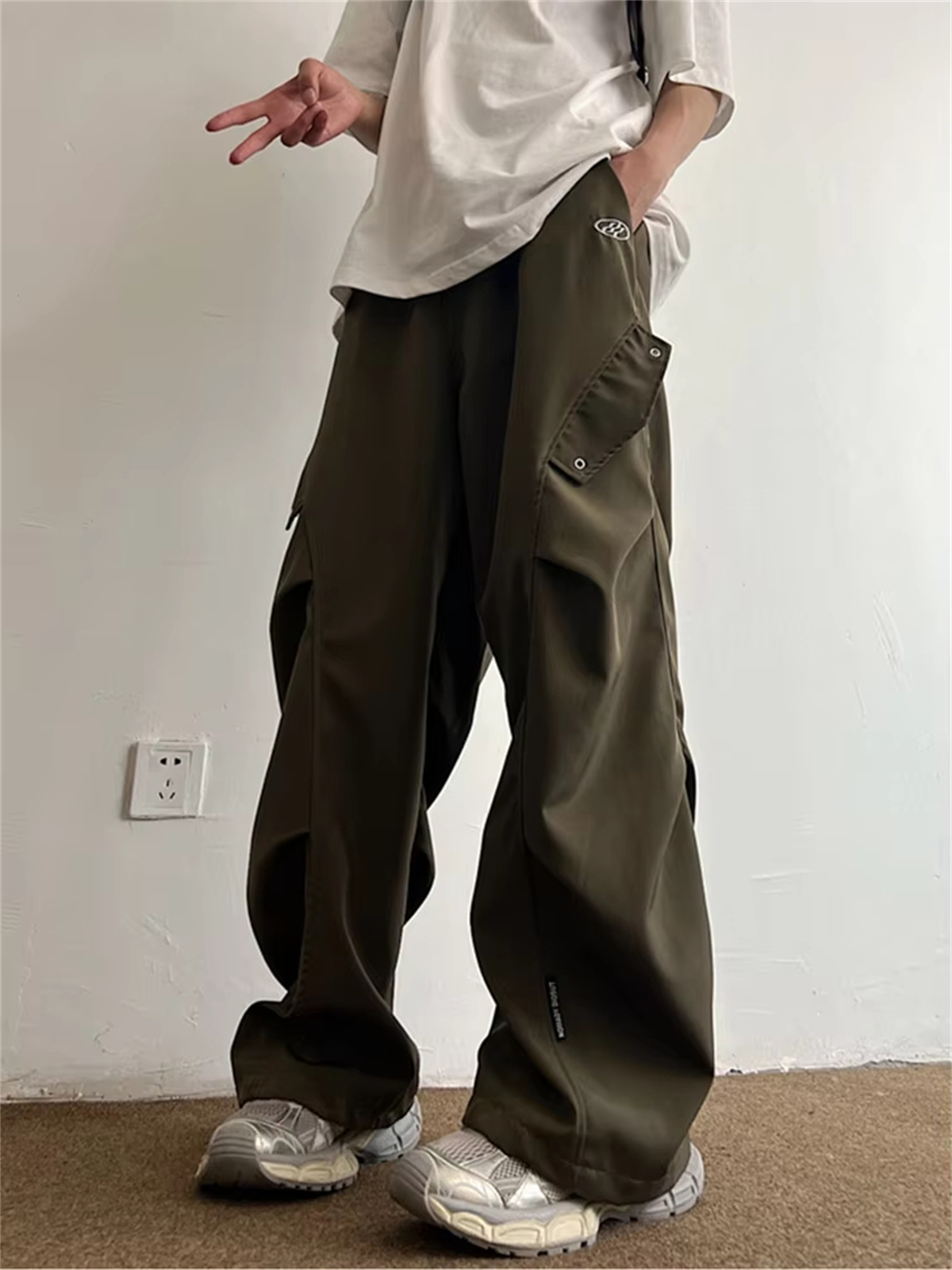 Techwear Fallschirm-Cargohose  – Street Fashion In Korea Bewertung und Preis